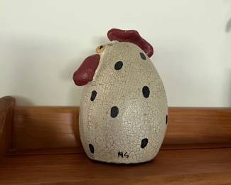 pottery chicken