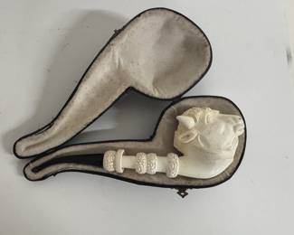 Carved Meerschaum Pipe
