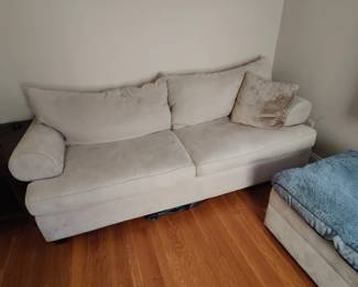 Love seat