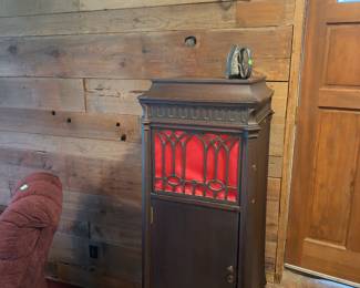1910 Edison Diamond Disc Phonograph with records