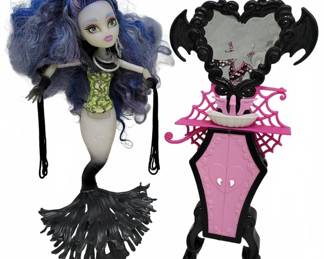 Monster High Doll with Vanity Set