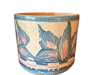 043 HandCarved Sgraffito Stoneware Planter with Floral Motif