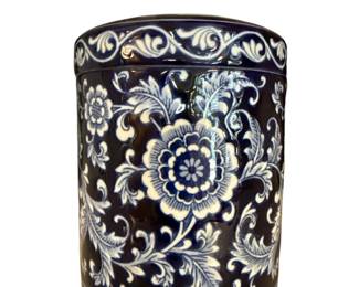 048 Blue White Chinese Porcelain Ginger Jar