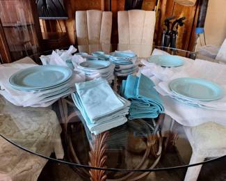 004 Nancy Calhoun Light Aqua Dinnerware Set with Coordinating Linens