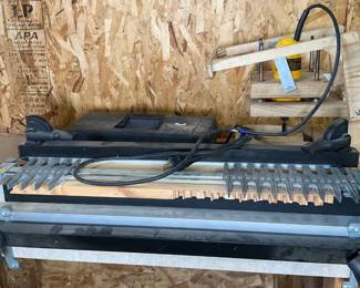 Leigh Jig & DeWalt Router