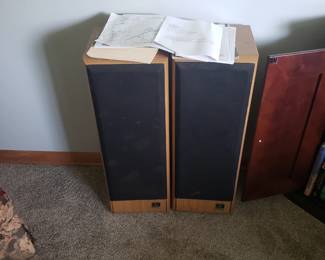 speakers
