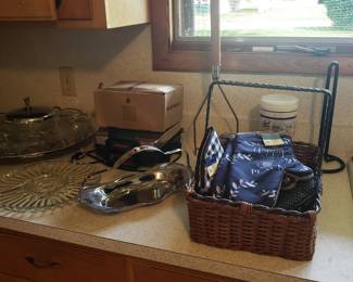NWT set's and Kitchenwares