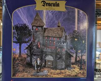 DRACULA'S CASTLE BY DEPARTMENT 56 UNUSED AND VINTAGE