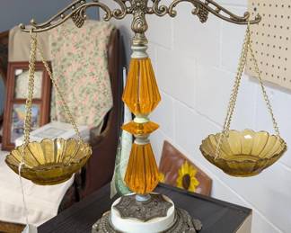 MCM ART DECO PIECE HOLLYWOOD REGENCY SCALES OF JUSTICE