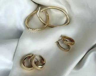14K Gold Hoop Earrings, 3 pairs 5.51g