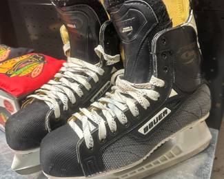 Bauer hockey skates