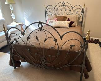 Metal queen bed frame