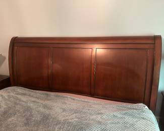 King size bedframe.....