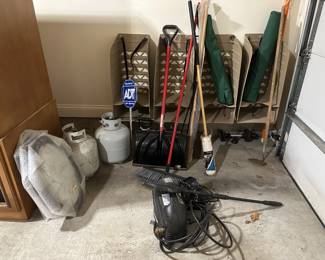 Garage miscellaneous.....
