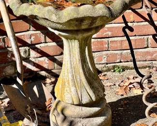 BIRDBATH