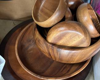 Wooden salad serving set