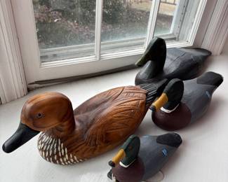 Decorative wooden duck decoys