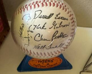 1985 Tigers souvenir signed baseball with stand