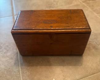 Antique 1889 Patented Singer Oak Sewing Folding Box Velvet Lined