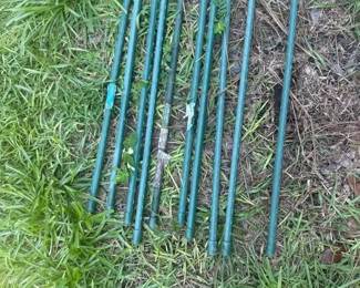 Garden Trellis and Heavy Duty Stakes
