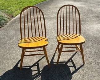 Pair of Pennsylvania House Solid Wood Spindle Back Dining Chairs