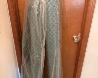 Furniture Upholstery Green and Pale Pink Classic Shell Scale Pattern Partial Bolts