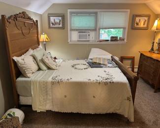 Stunning carved solid oak full size bed, high headboard