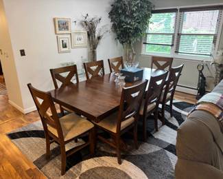 8 chair dining room table (90x42") with pop-up butterfly leaf, with storage trough underneath ?? Handy!