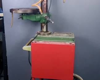 Central Machinery 12 Speed Heavy Duty Drill Press, Model 726, On Rolling Cart, 36" x 26" x 24", Powers On