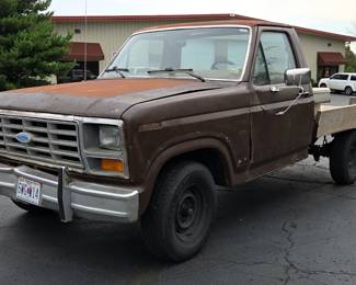 1986 Ford F-150 Lariat XLT RWD Pickup Truck, 4.9L I6, Miles Showing on Odometer 63569, VIN# 2FTDF15Y3GCB92652, Missouri Title