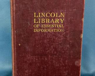 Lincoln Library Of Essential Information, 1931 The Frontier Press Co