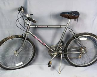 Huffy Cherokee III All Terrain 10-Speed 24" Bicycle With 26" Tires And Bikemate Comfort Zone Memory Foam Seat