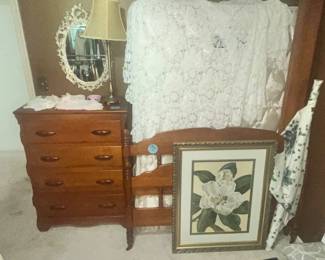 VINTAGE COTTAGE MAPLE BEDROOM OUTFIT