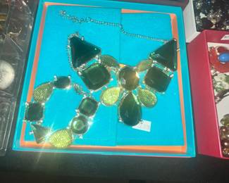 NECKLACE & BRACELET SET
