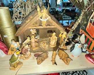 "FONTANINI" NATIVITY SCENE