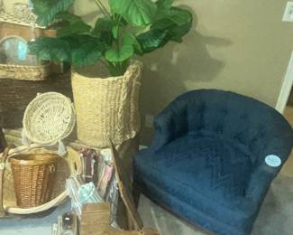 LOTS OF UNIQUE BASKETS AND ACCENT CHAIRS