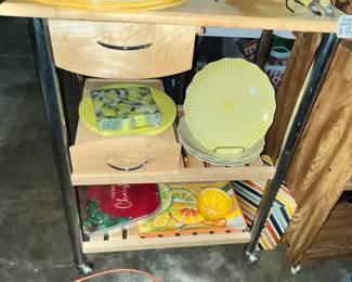 NICE ROLLING KITCHEN CENTER