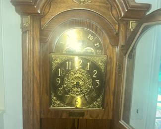 BRASS FACE & SOLID OAK CASE!
