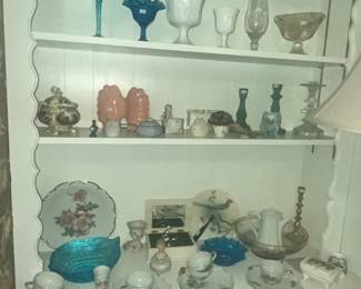 COLLECTIBLE GLASSWARE