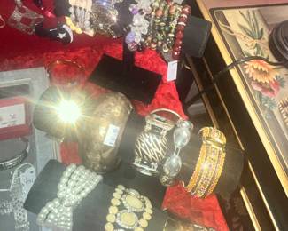 WONDERFUL BRACELETS