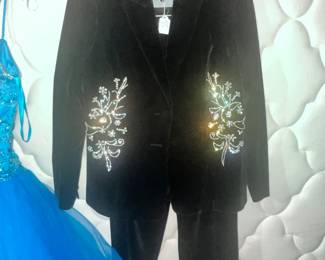 GORGEOUS "REBA" PANT SUIT! (SZ 4)