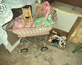 DOLL BUGGY
