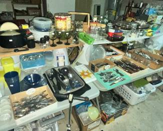 MORE KITCHEN ITEMS