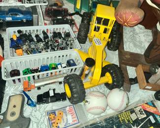 TONKA ROAD GRADER