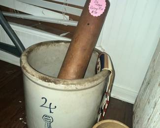 4 GALLON "BUCKEYE" BLUE RIBBON CROCK & LARGE 26" ROLLING PIN