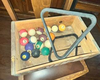 BILLIARD SET
