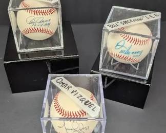 Bill Spaceman Lee, Omar Vizquel  Roy Sievers Autographed Baseballs