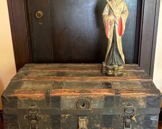 Antique Trunk & Chinoiserie Chalkware Asian Lamp