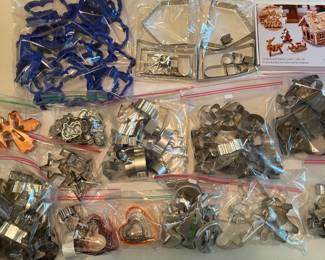 Many Cookie Cutters! Vintage & newer ; 1930’s, Mid Century and more modern