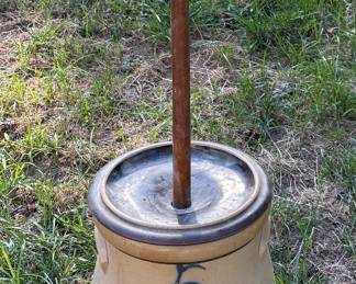 antique 5-gallon cobalt blue stoneware bee-sting butter churn